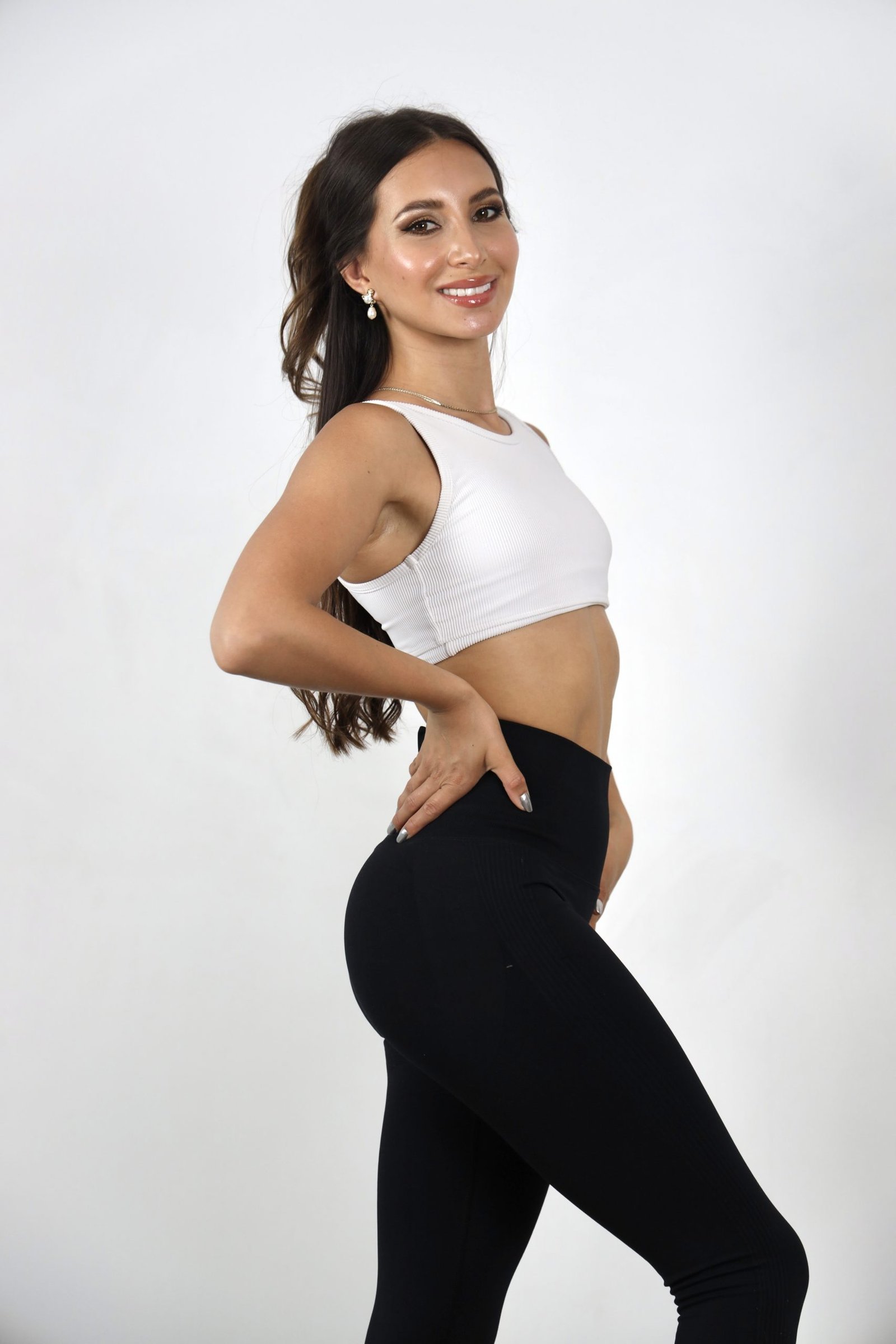 Daniela Suarez Health & Fitness Coach Evolvo